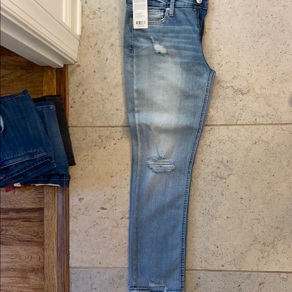 Silver Jeans Co